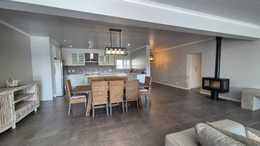 4 Bedroom Property for Sale in Myburgh Park Western Cape
